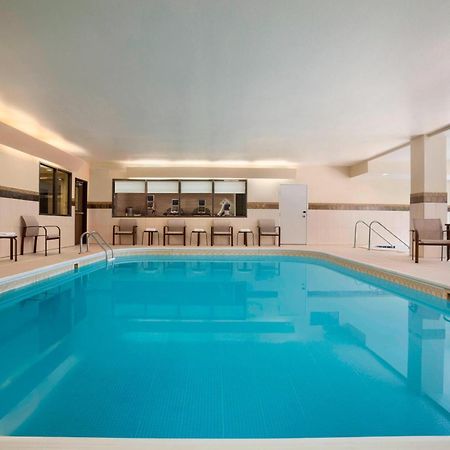 Courtyard By Marriott Springfield Hotel Bagian luar foto
