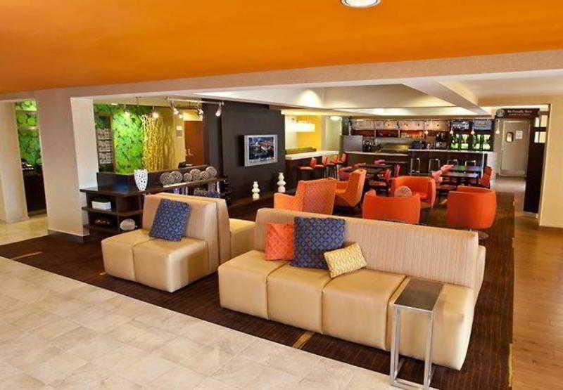 Courtyard By Marriott Springfield Hotel Bagian luar foto