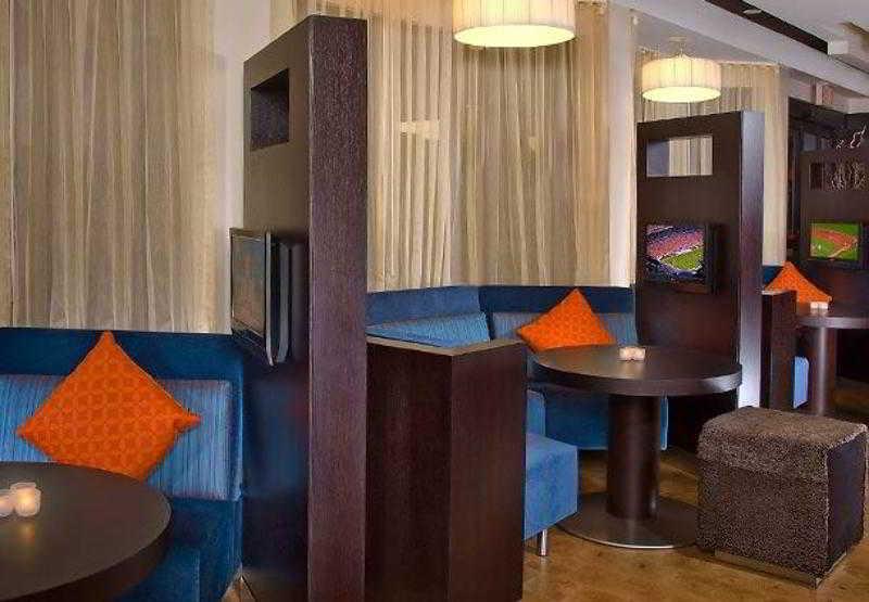 Courtyard By Marriott Springfield Hotel Restoran foto